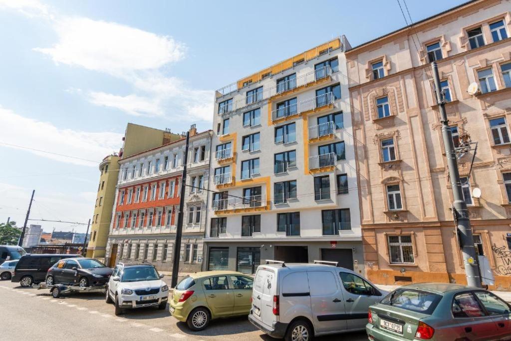 Brand New Studio Apartment #24 In Elite Residence With Free Secure Parking In The Center Prague Exterior photo