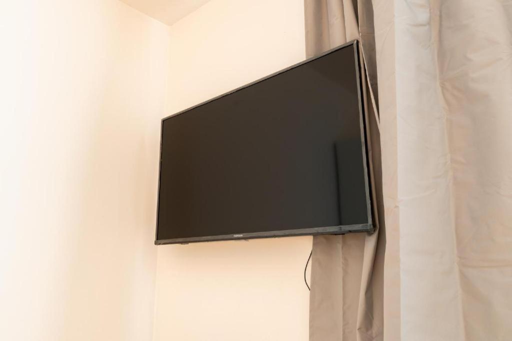 Brand New Studio Apartment #24 In Elite Residence With Free Secure Parking In The Center Prague Exterior photo
