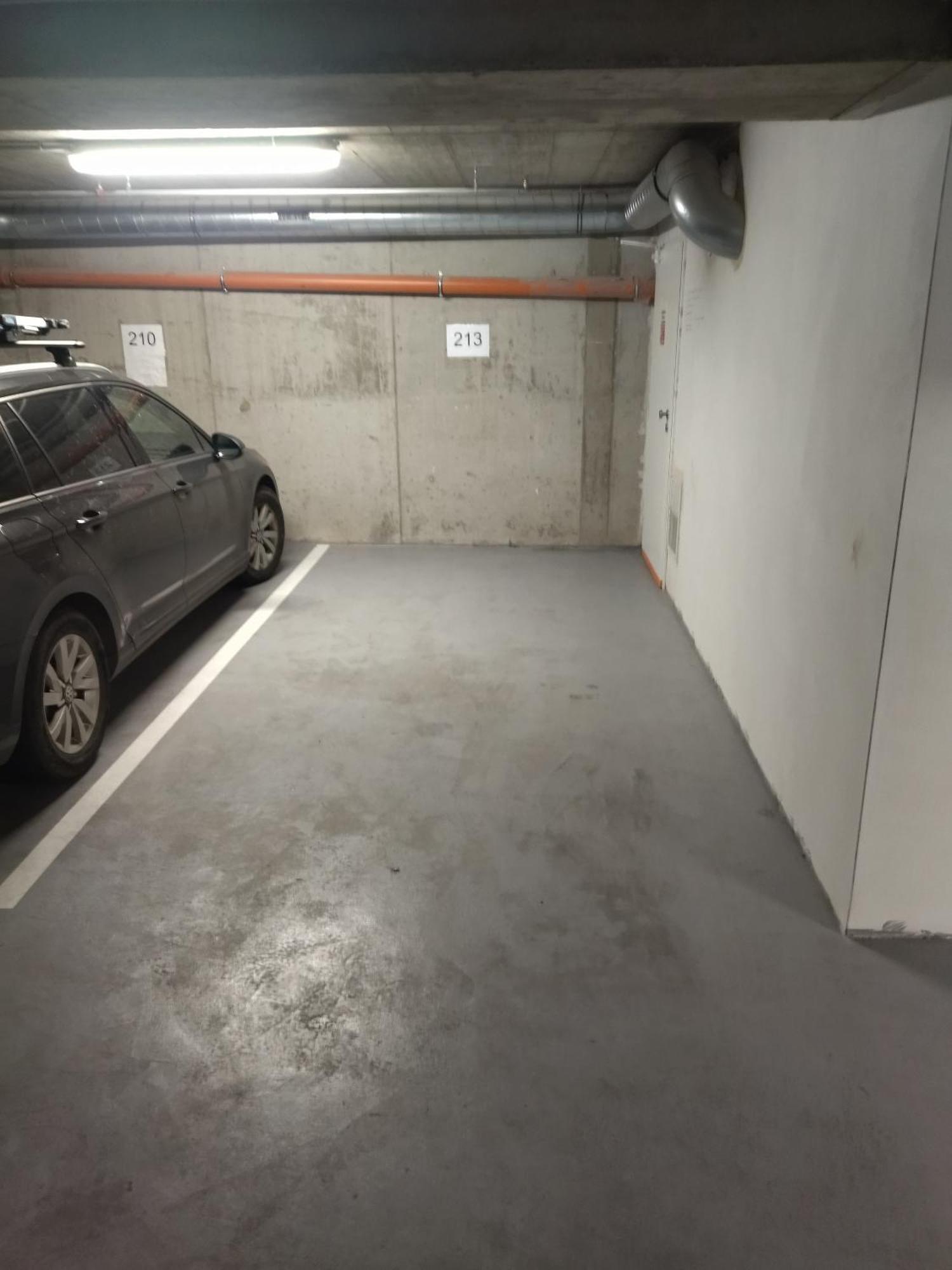 Brand New Studio Apartment #24 In Elite Residence With Free Secure Parking In The Center Prague Exterior photo